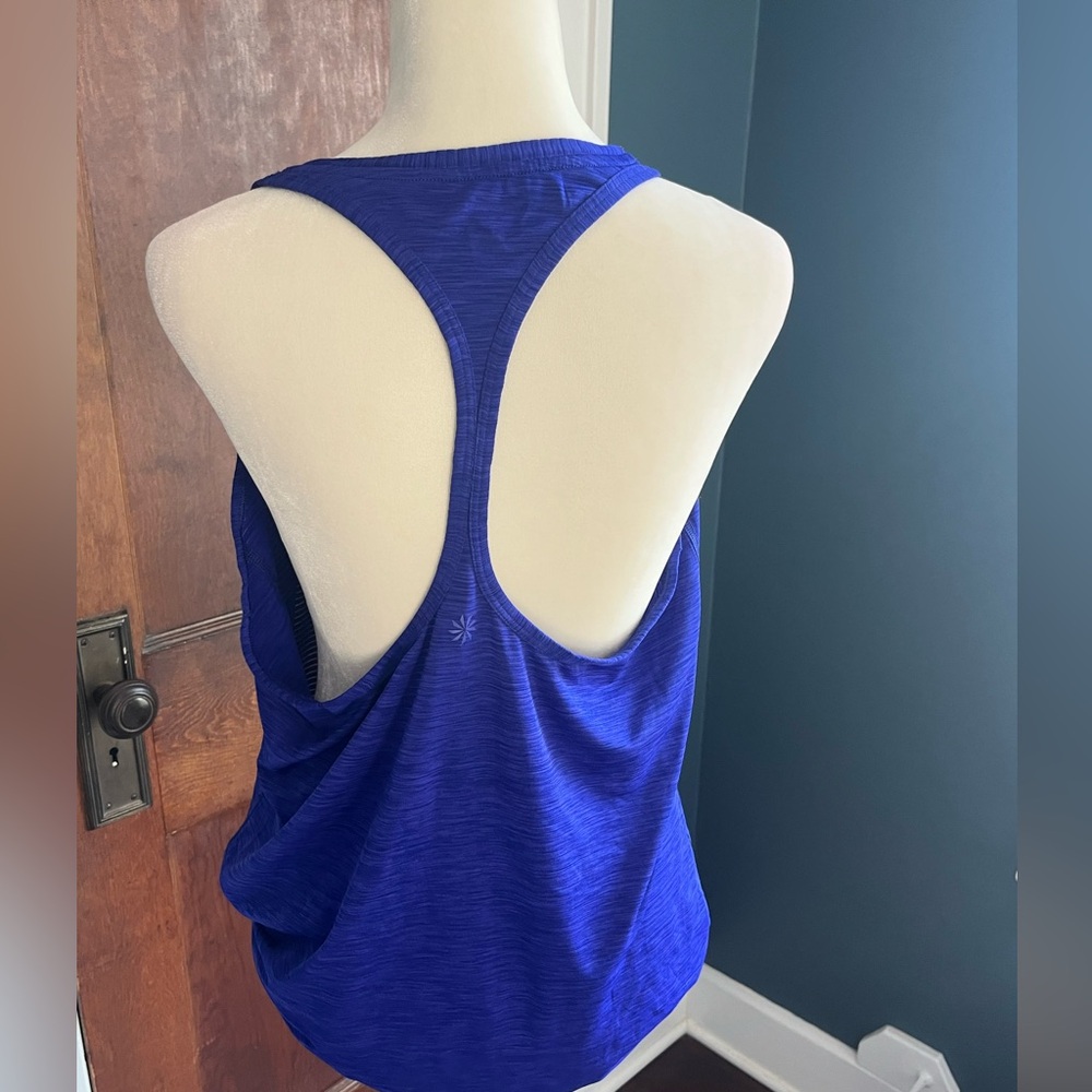 Athletic Work-Out Top - Picture 2 of 3